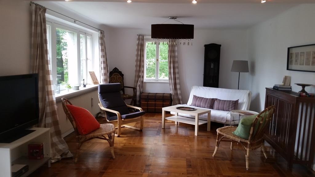 Villa Im Park Wachwitzgrund دريسدن المظهر الخارجي الصورة